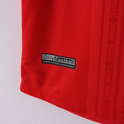 Manchester United 1999/2000 Home Jersey