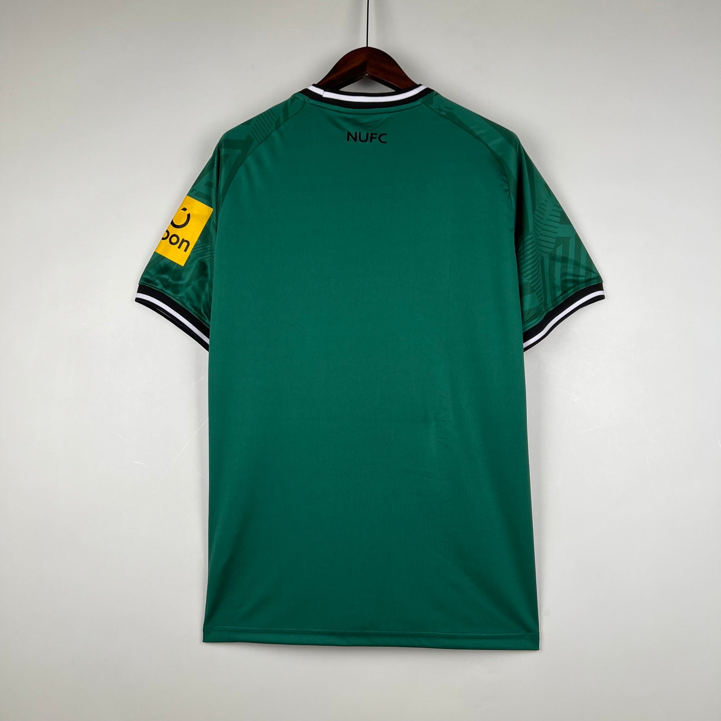 Newcastle 2023/2024 Away Jersey
