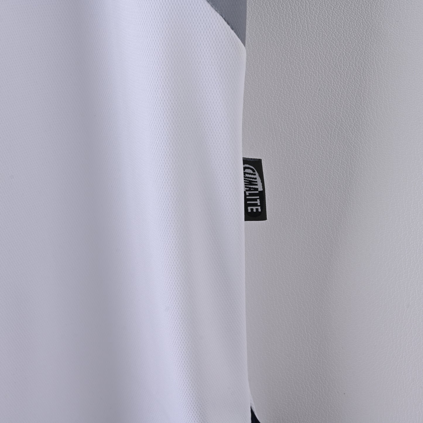Real Madrid 2000/2001 Home Jersey
