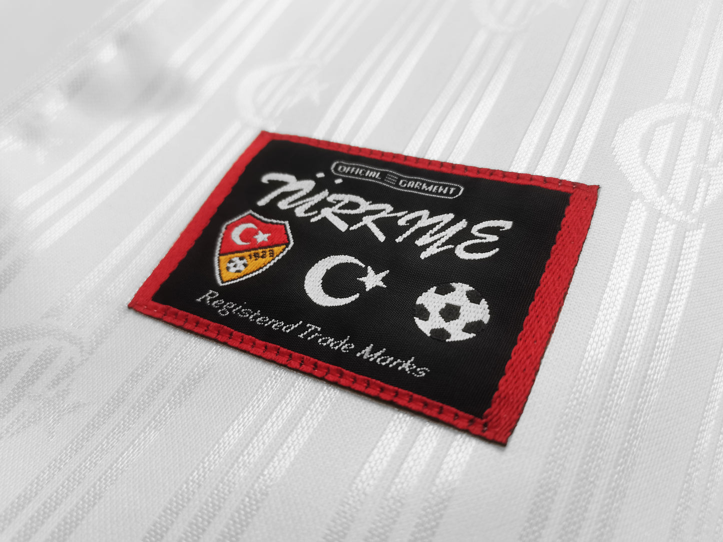 Turkey 1996 Away Jersey
