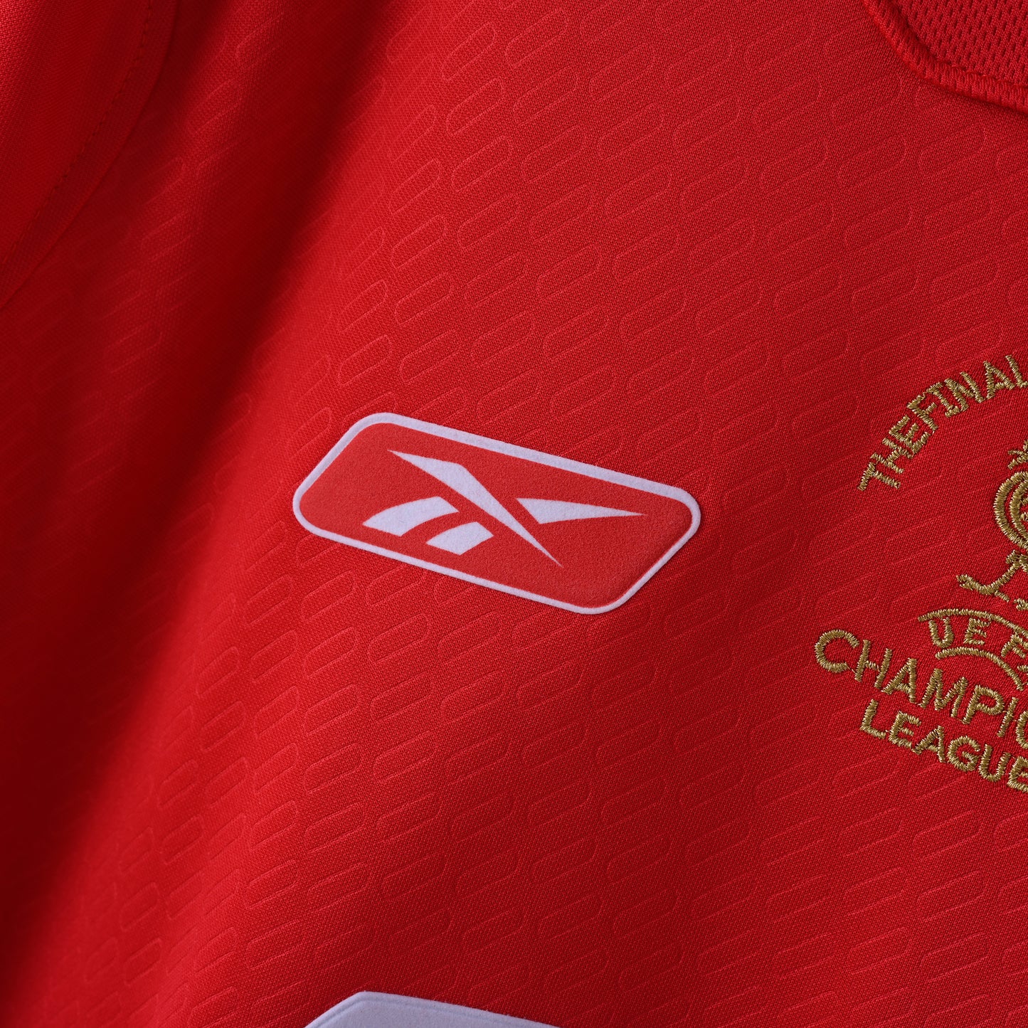 Liverpool 2004/2005 Home Jersey