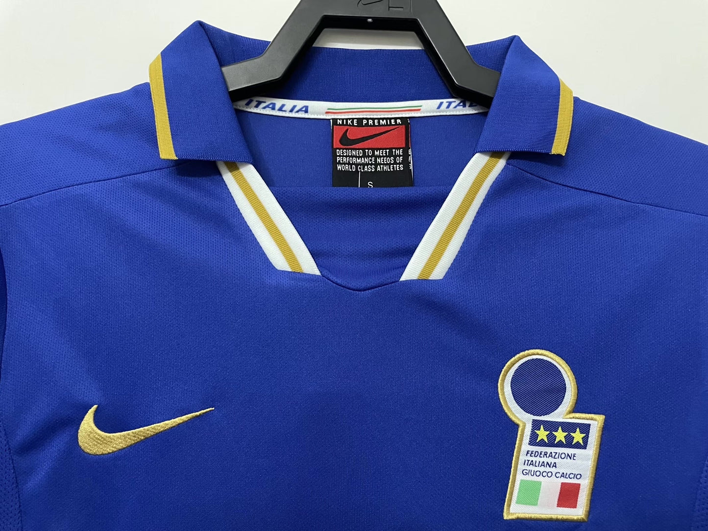 Italy 1996 Home Jersey
