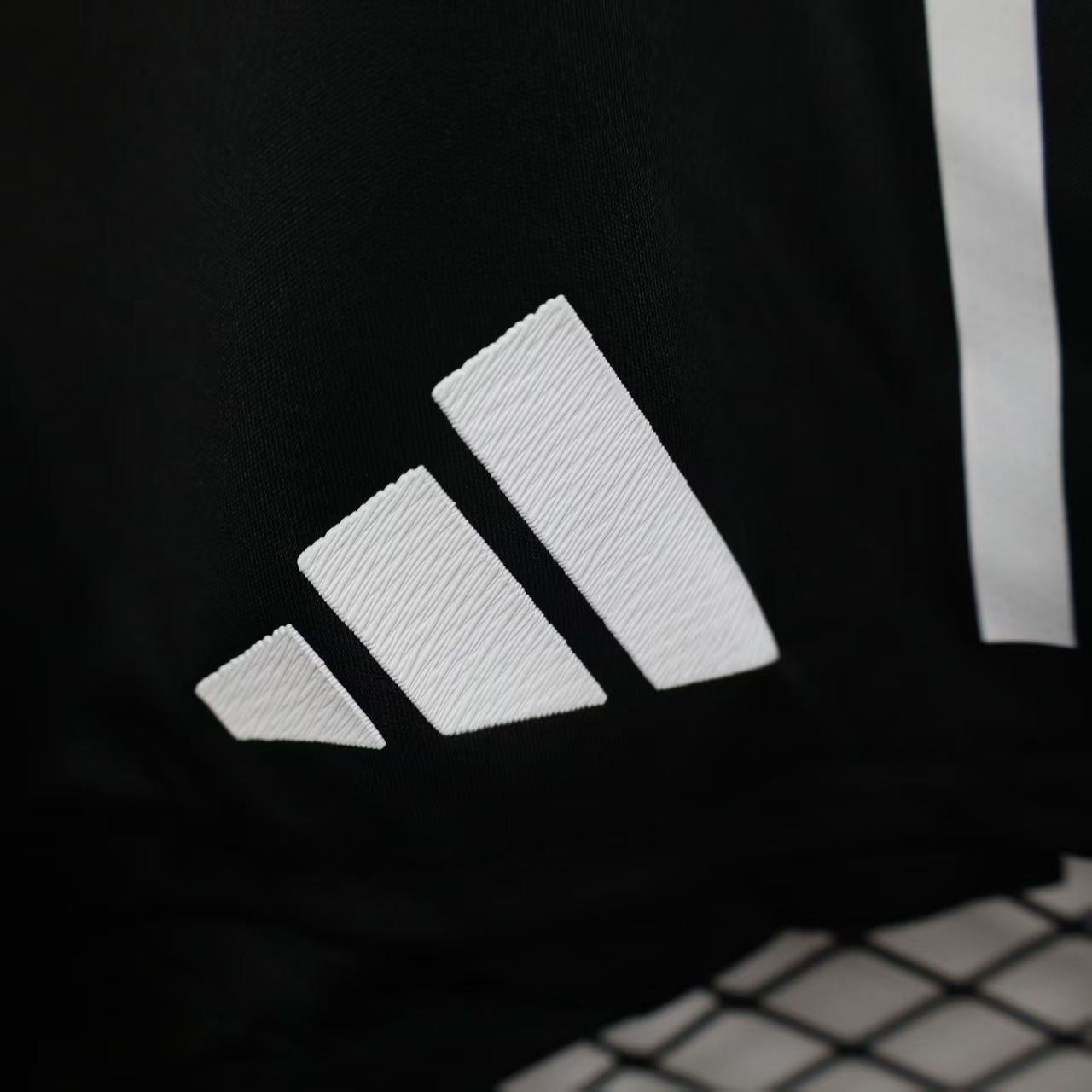 Manchester United 2025/2026 Home Shorts