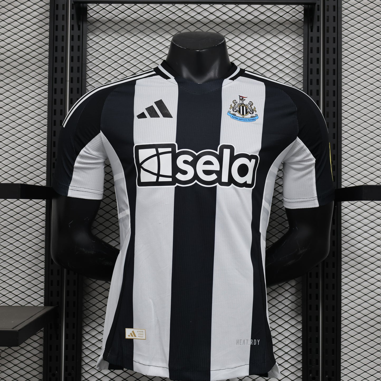 Newcastle 2024/2025 Home Jersey