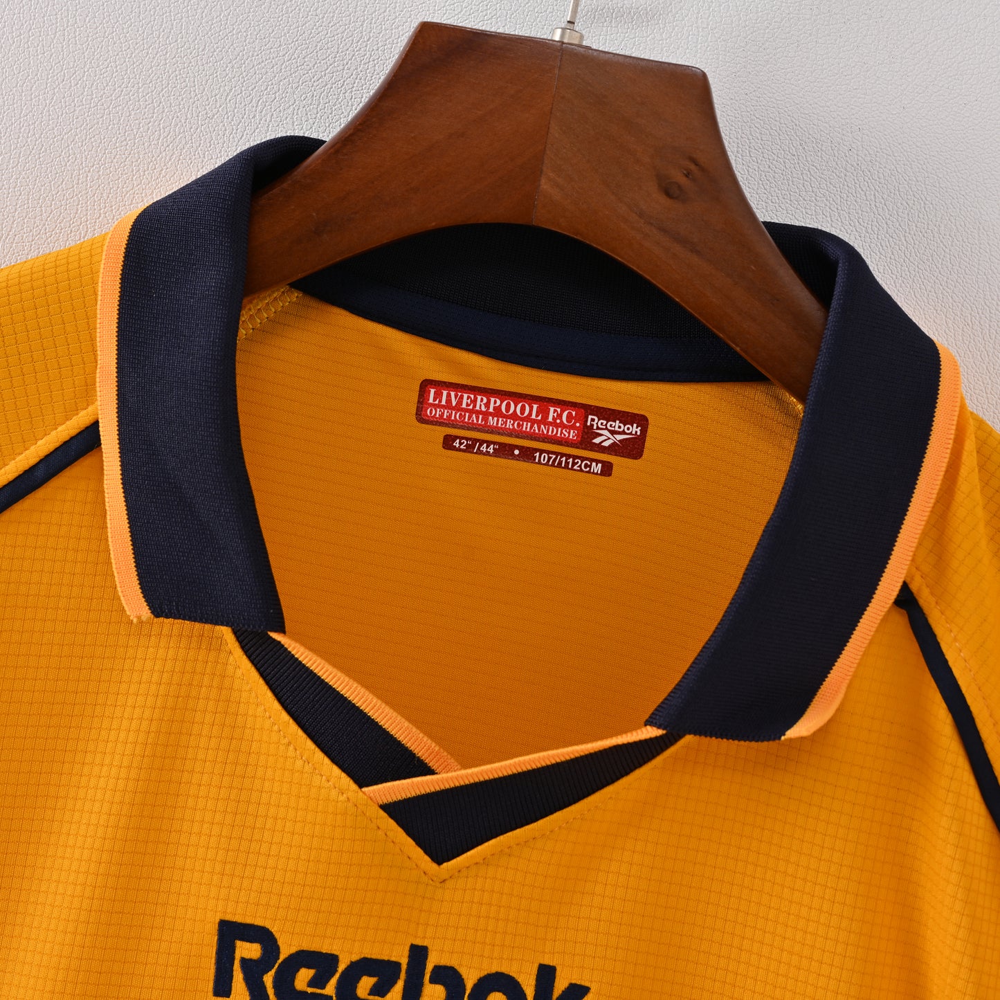 Liverpool 2000/2001 Away Jersey