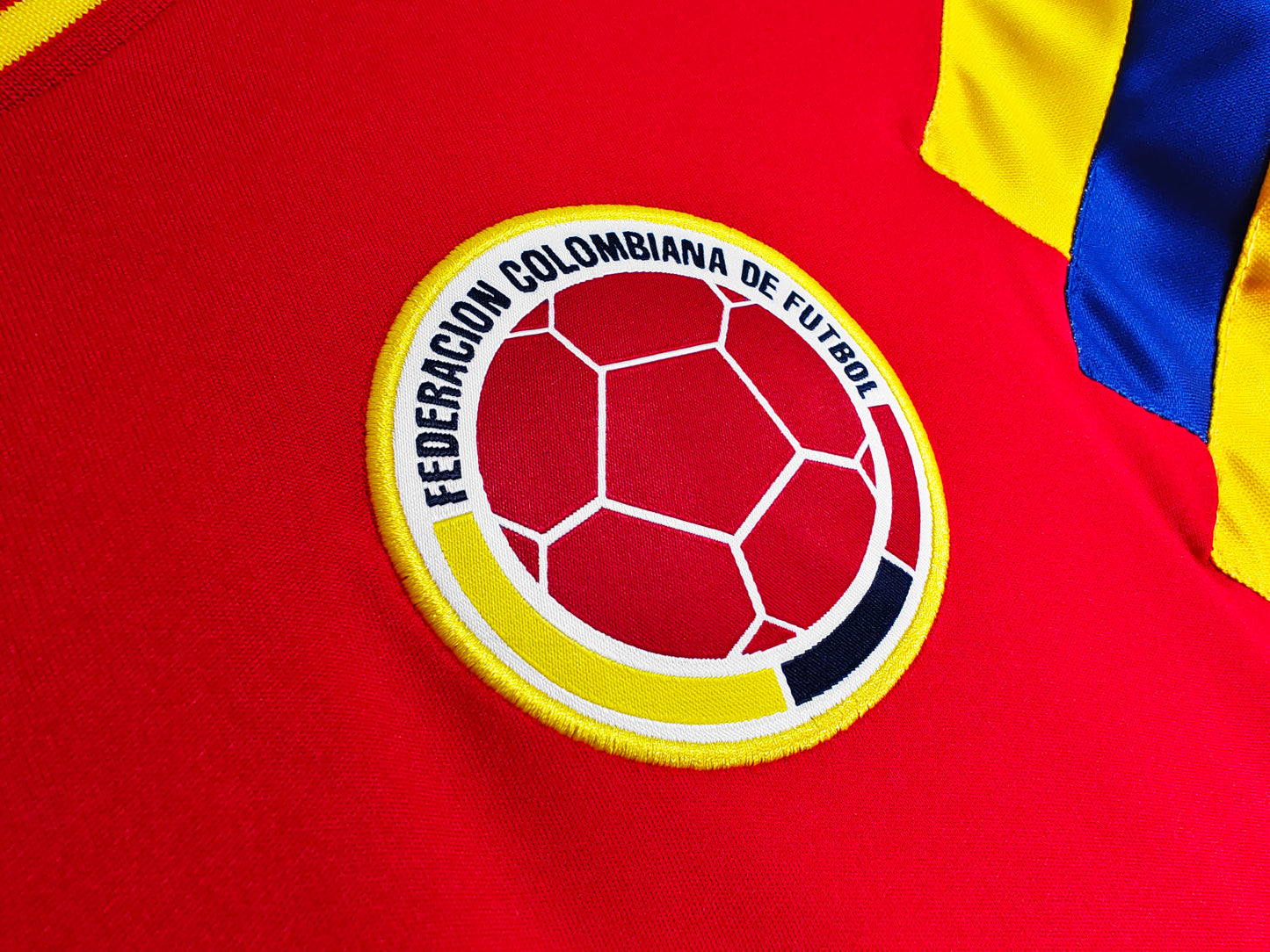 Colombia 1990 Away Jersey