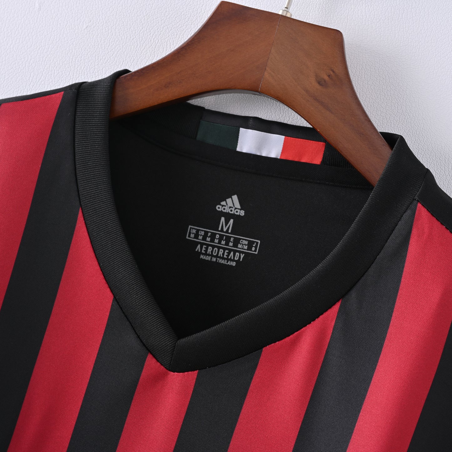 AC Milan 2016/2017 Home Jersey