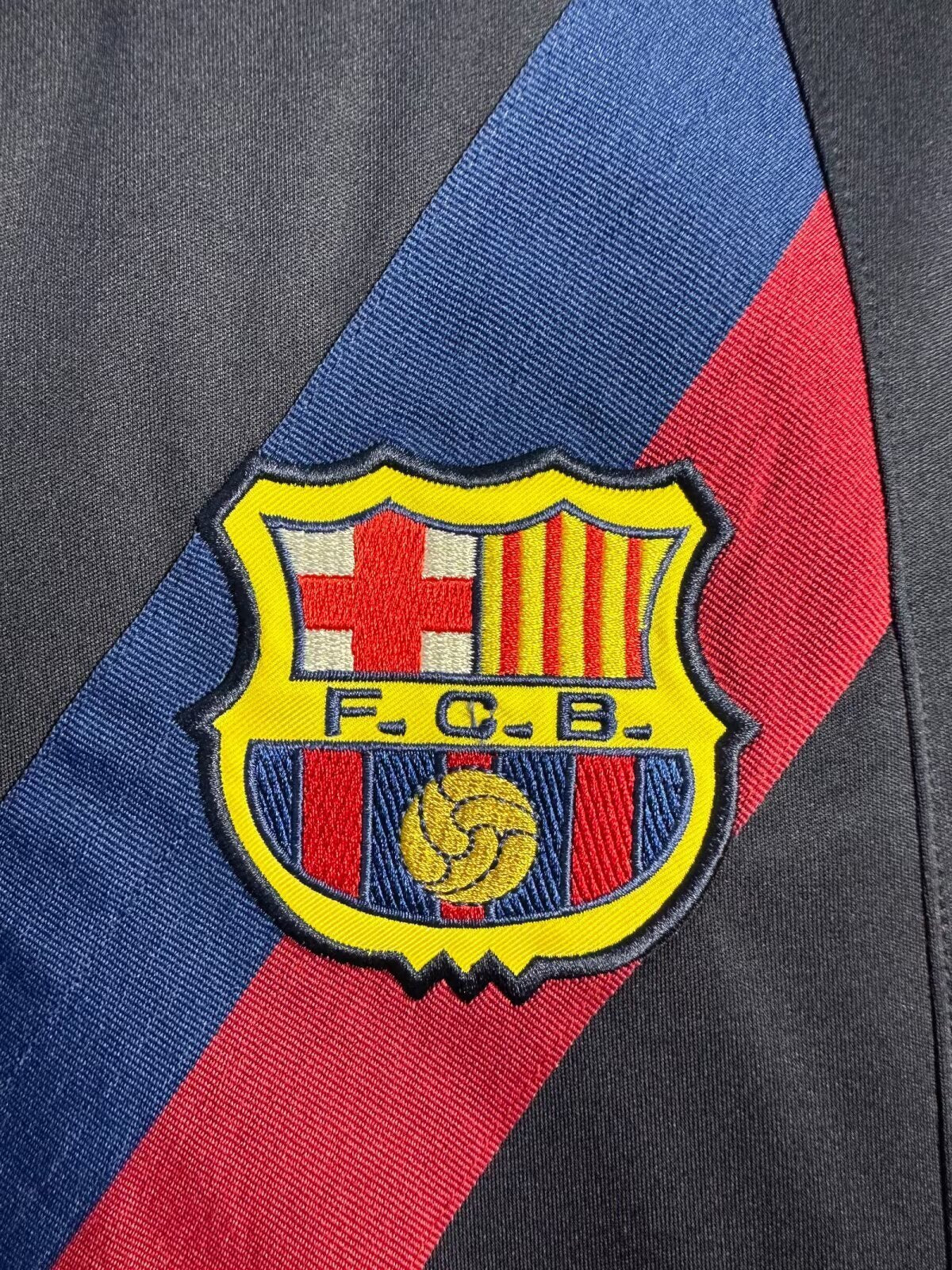 Barcelona 2002/2003 Away Jersey