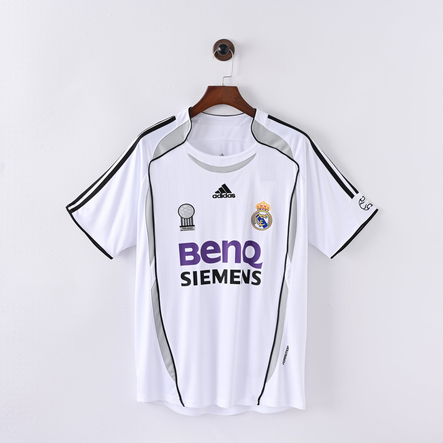 Real Madrid 2006/2007 Home Jersey